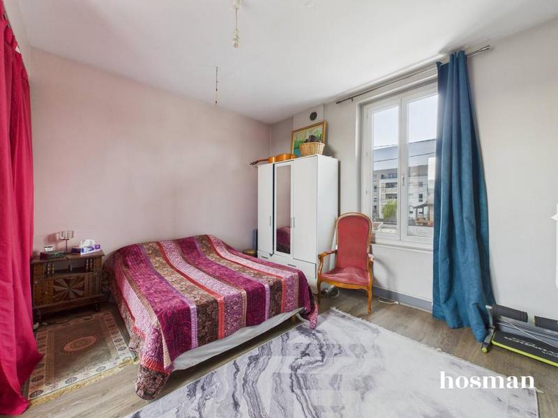 Maison - 93 m² - 4 pièces