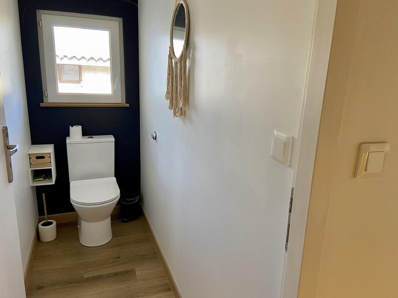 Maison traditionnelle - 97 m² - 2 pièces