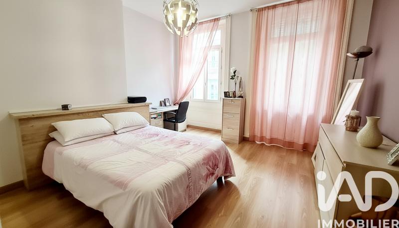 Appartement - 122 m² - 5 pièces