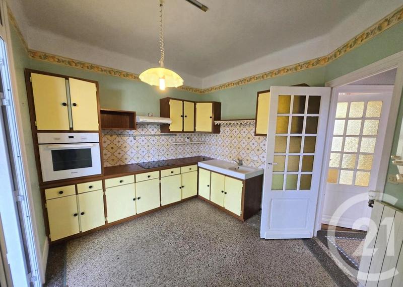 Maison - 98 m² - 5 pièces