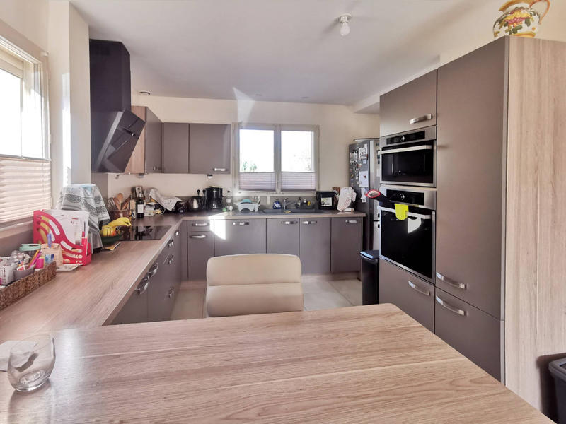 Maison - 114 m² - 7 pièces