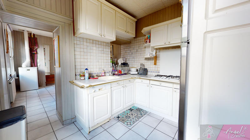 Appartement - 193 m² - 8 pièces