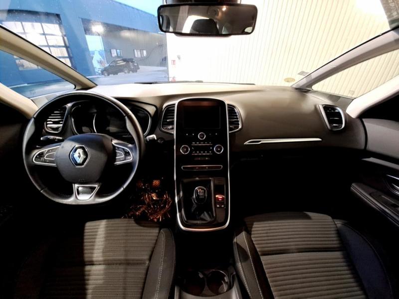 Renault Scénic IV Business blue dci 120