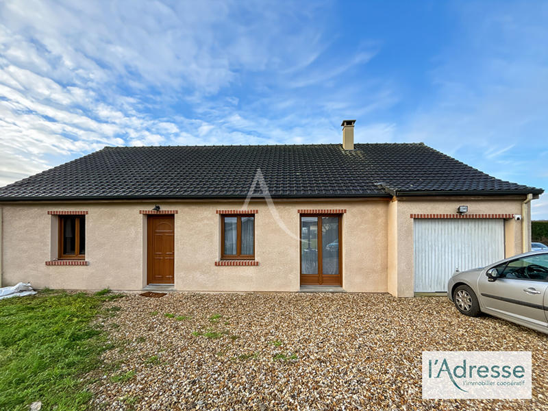 Maison - 90 m² - 3 pièces