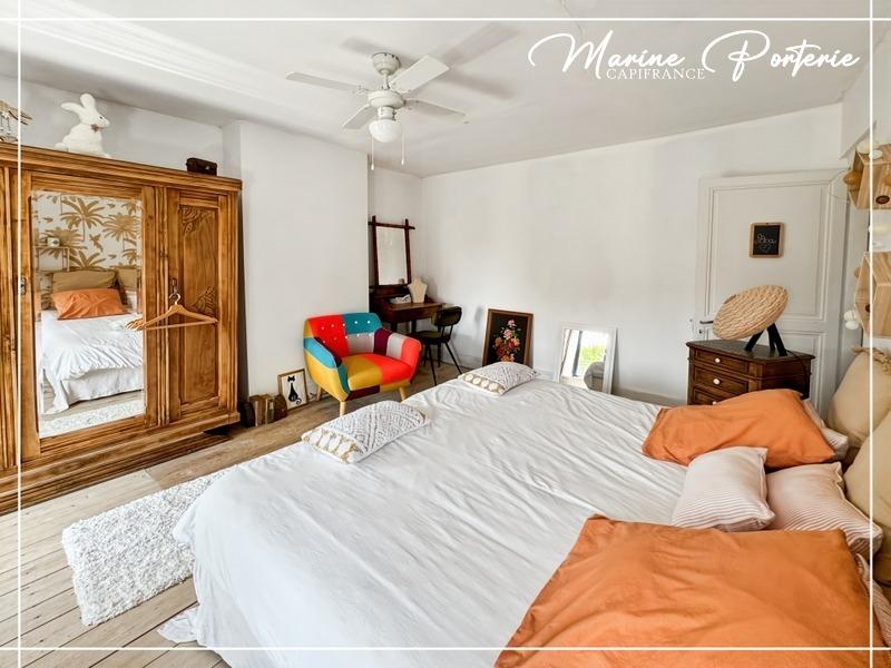 Maison en pierre - 215 m² - 6 pièces