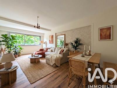 Appartement - 82 m² - 4 pièces