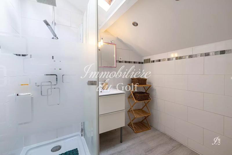 Maison - 112 m² - 5 pièces