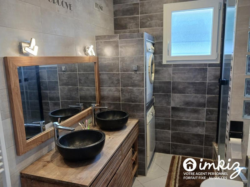 Maison - 135 m² - 5 pièces