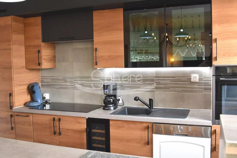 Villa - 80 m² - 4 pièces