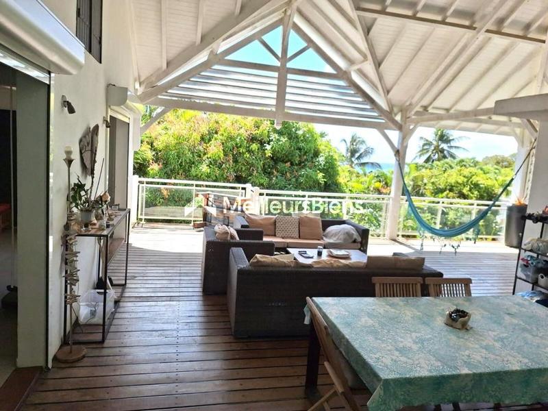 Villa - 163 m² - 6 pièces