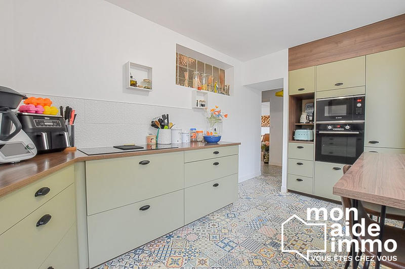 Maison - 183 m² - 6 pièces