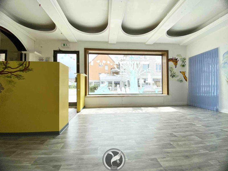 Local commercial - 135 m²