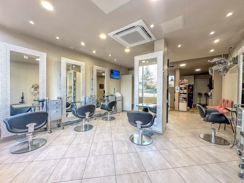 Fonds de commerce - Magasins - 48 m²