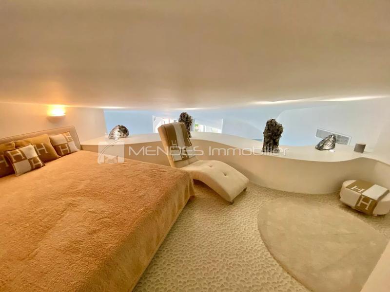 Appartement - 106 m² - 3 pièces