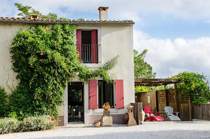 Propriété - 900 m² - 26 pièces