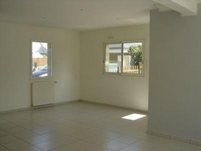 Maison - 107 m² - 5 pièces