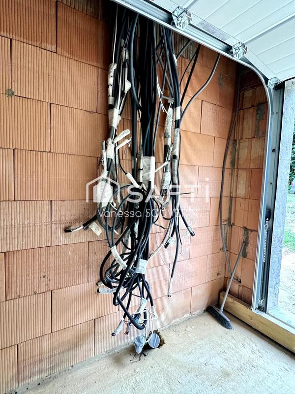 Maison - 123 m² - 6 pièces