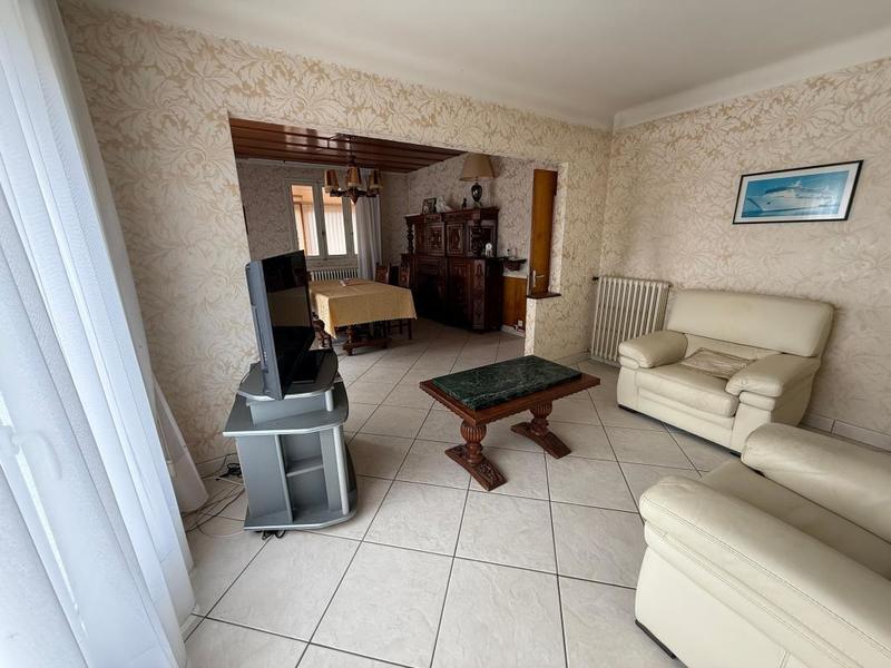 Maison - 170 m² - 7 pièces