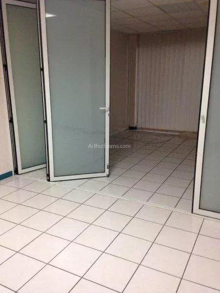 Bureau - 80 m² - 4 pièces