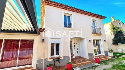 Maison - 194 m² - 6 pièces