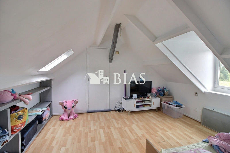 Maison - 105 m² - 4 pièces