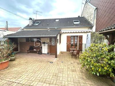 Maison de ville - 78 m² - 5 pièces