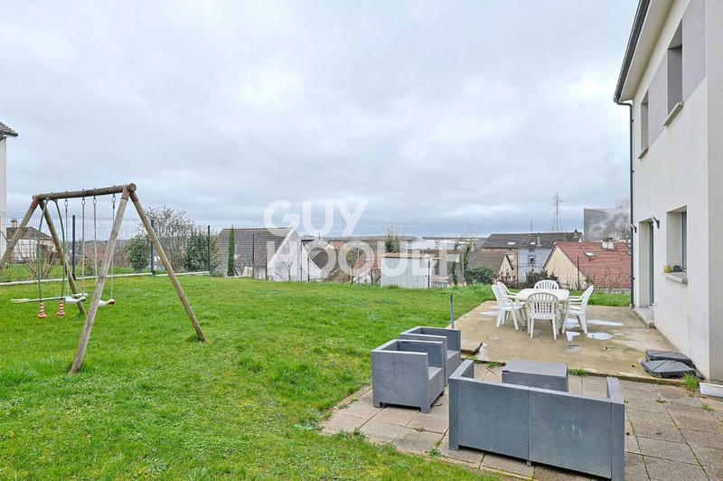 Maison - 134 m² - 5 pièces