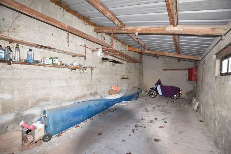 Maison - 220 m² - 11 pièces