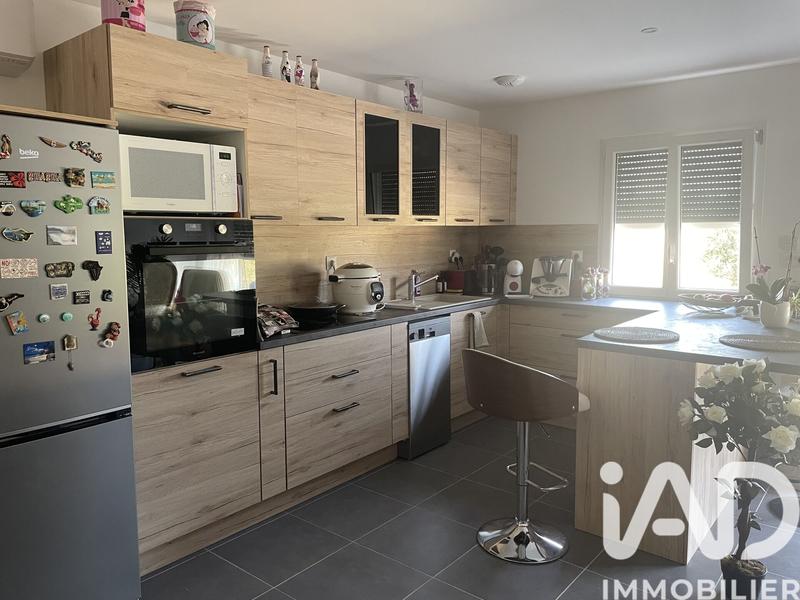 Maison - 95 m² - 4 pièces