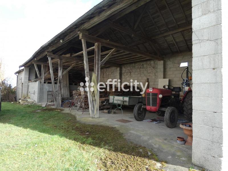 Maison - 360 m² - 9 pièces