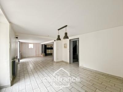 Maison - 163 m² - 6 pièces