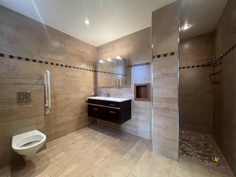 Maison - 145 m² - 5 pièces