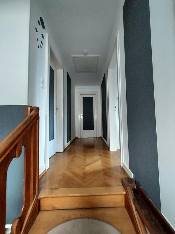 Maison - 98 m² - 5 pièces