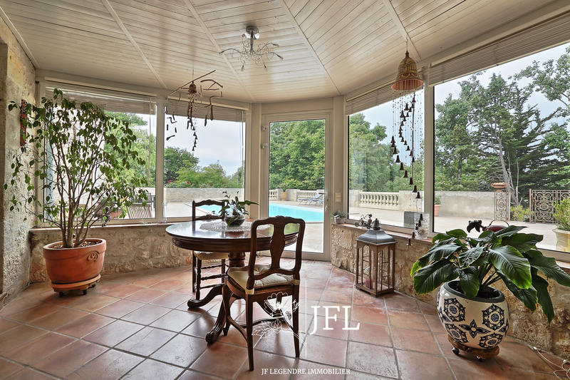 Maison ancienne - 203 m² - 7 pièces