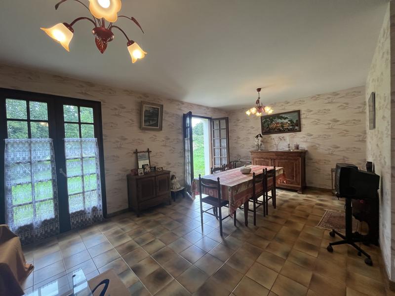 Maison - 75 m² - 6 pièces