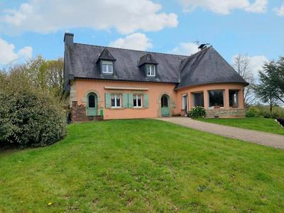 Maison traditionnelle - 190 m² - 6 pièces