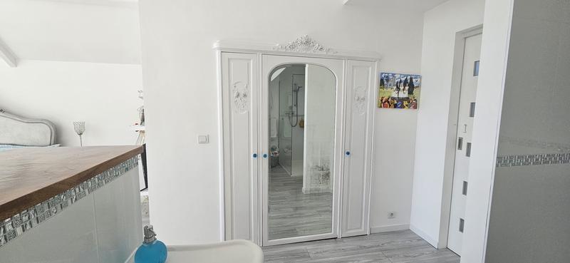 Maison - 220 m² - 5 pièces