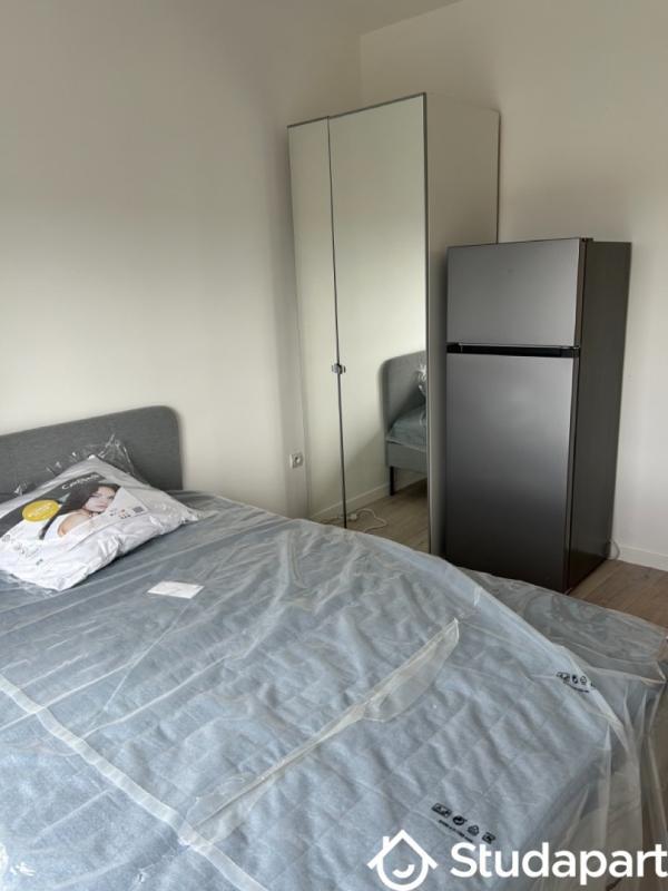 Chambre - 12 m² - 1 pièce