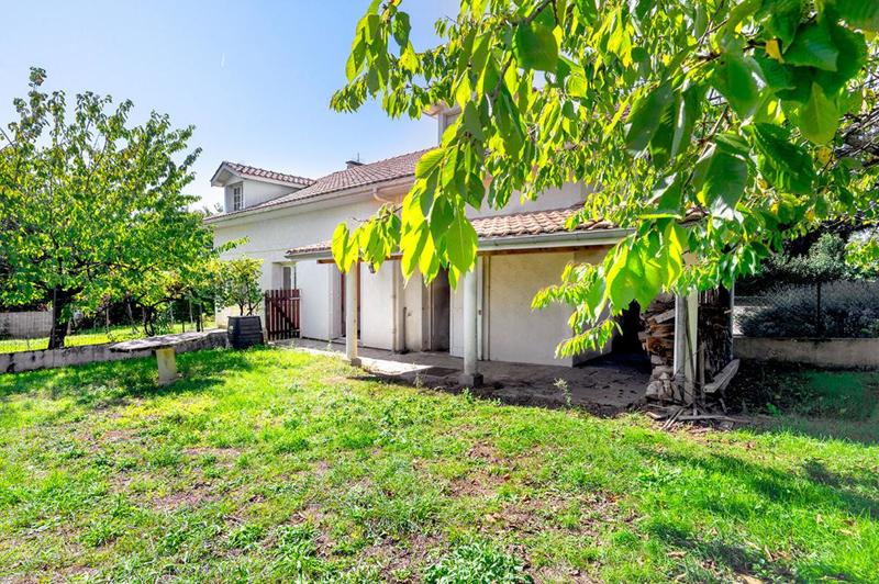 Maison - 147 m² - 7 pièces