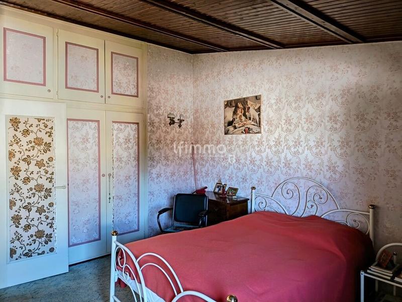 Maison - 102 m² - 5 pièces