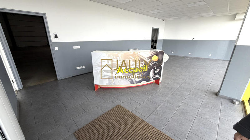 Local commercial - 395 m²