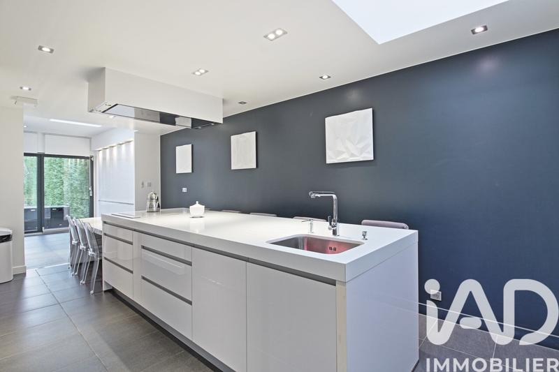 Maison de maîtres - 204 m² - 8 pièces