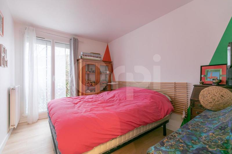 Appartement - 90 m² - 4 pièces