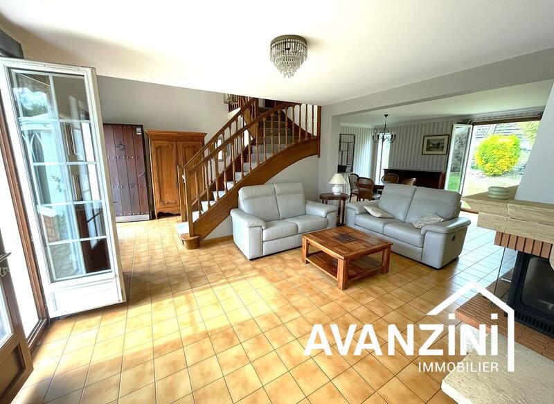 Maison - 127 m² - 5 pièces