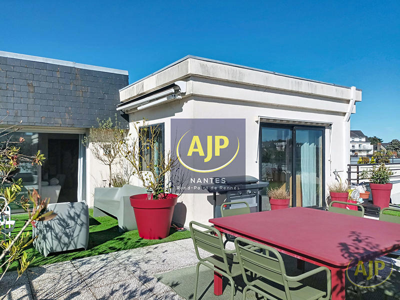 Appartement - 131 m² - 5 pièces