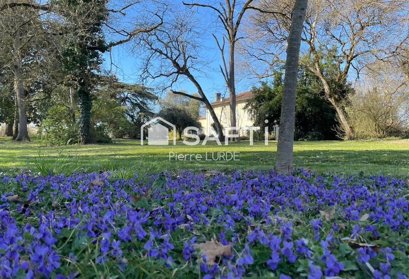 Maison de maîtres - 520 m² - 10 pièces