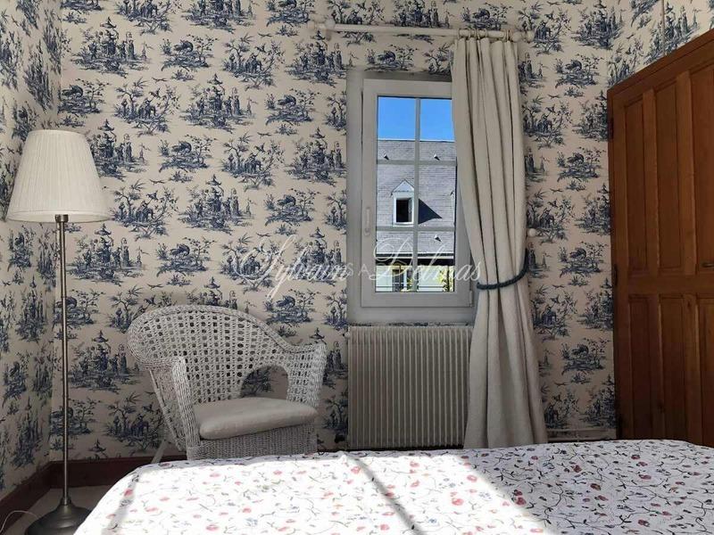 Château - 600 m² - 15 pièces