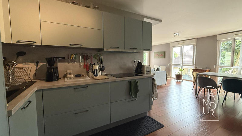 Appartement - 89 m² - 4 pièces