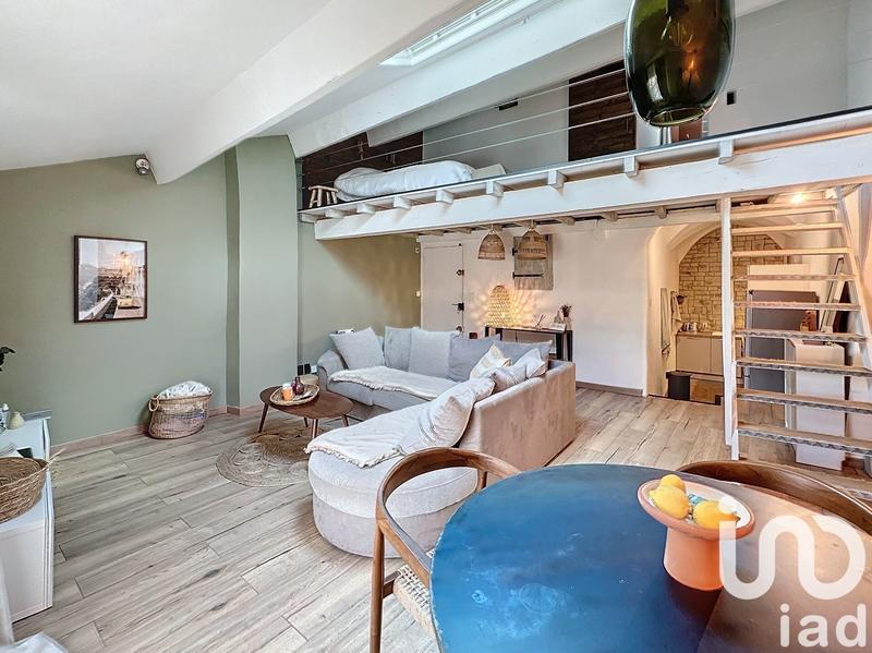 Appartement - 60 m² - 2 pièces