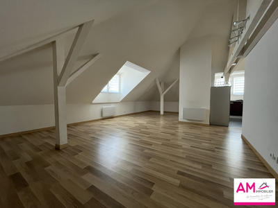 Appartement - 81 m² - 4 pièces